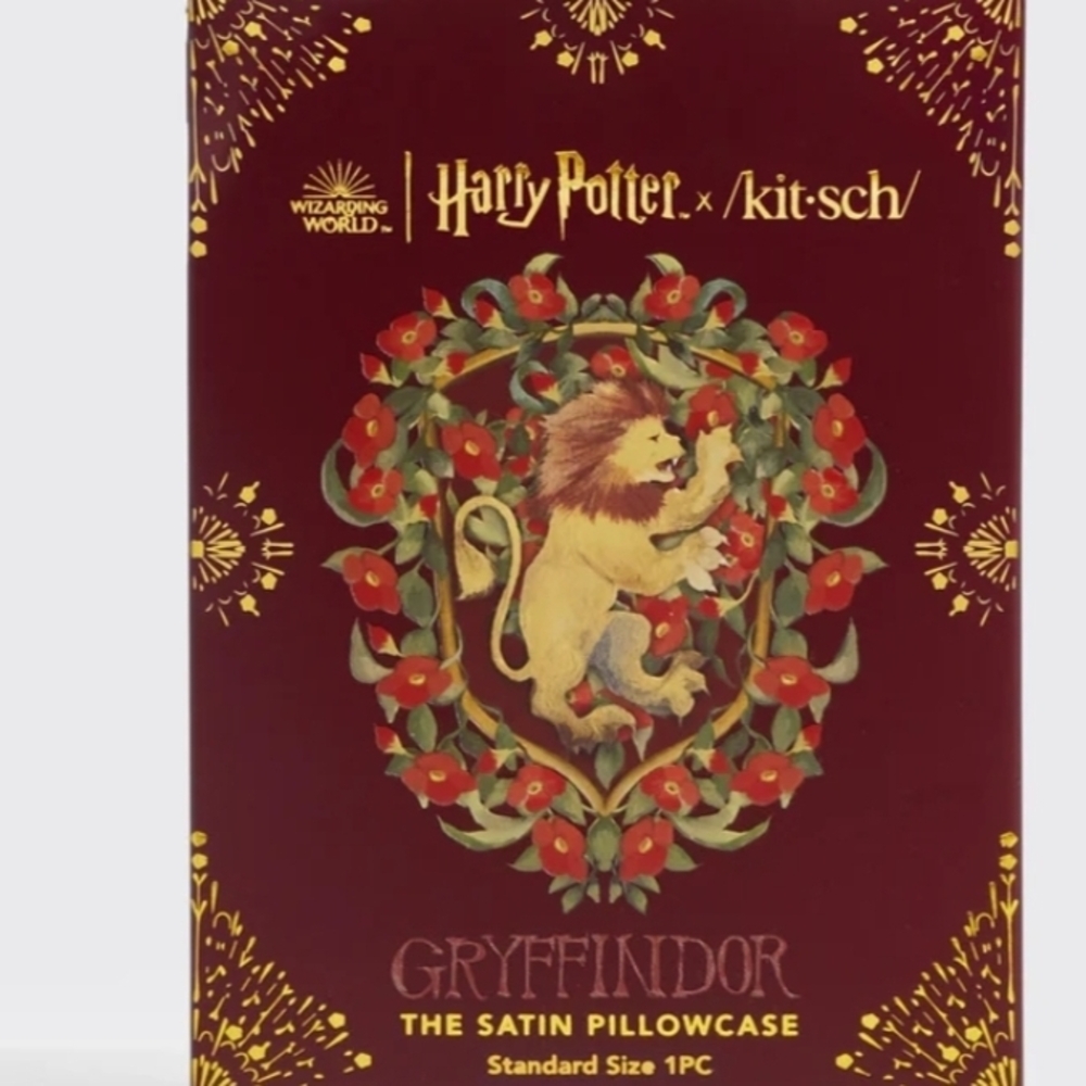 Harry Potter x Kitsch Gryffindor Satin Pillowcase